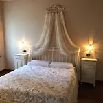 Via D' 8 Nocleg ze śniadaniem