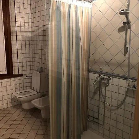 Via D' 8 Panzió Gualtieri