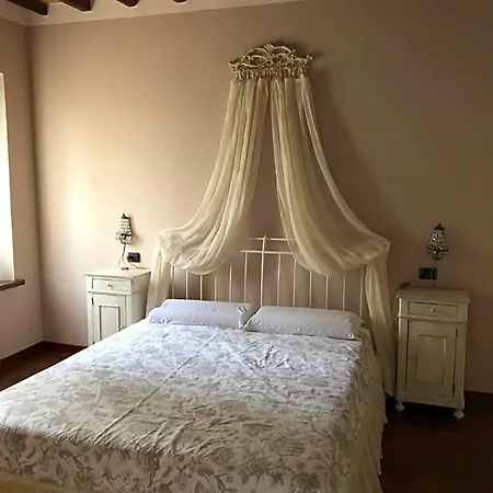 Via D' 8 Gualtieri