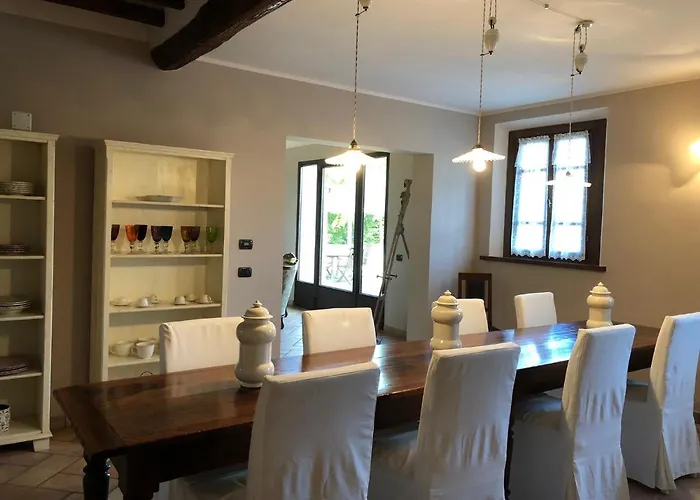 Via D' 8 3* Gualtieri